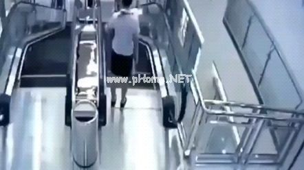 自动扶梯事故